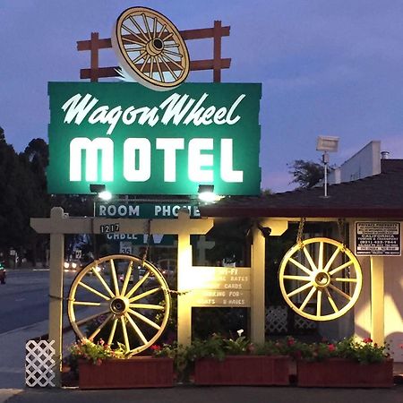 Wagon Wheel Motel Salinas Esterno foto