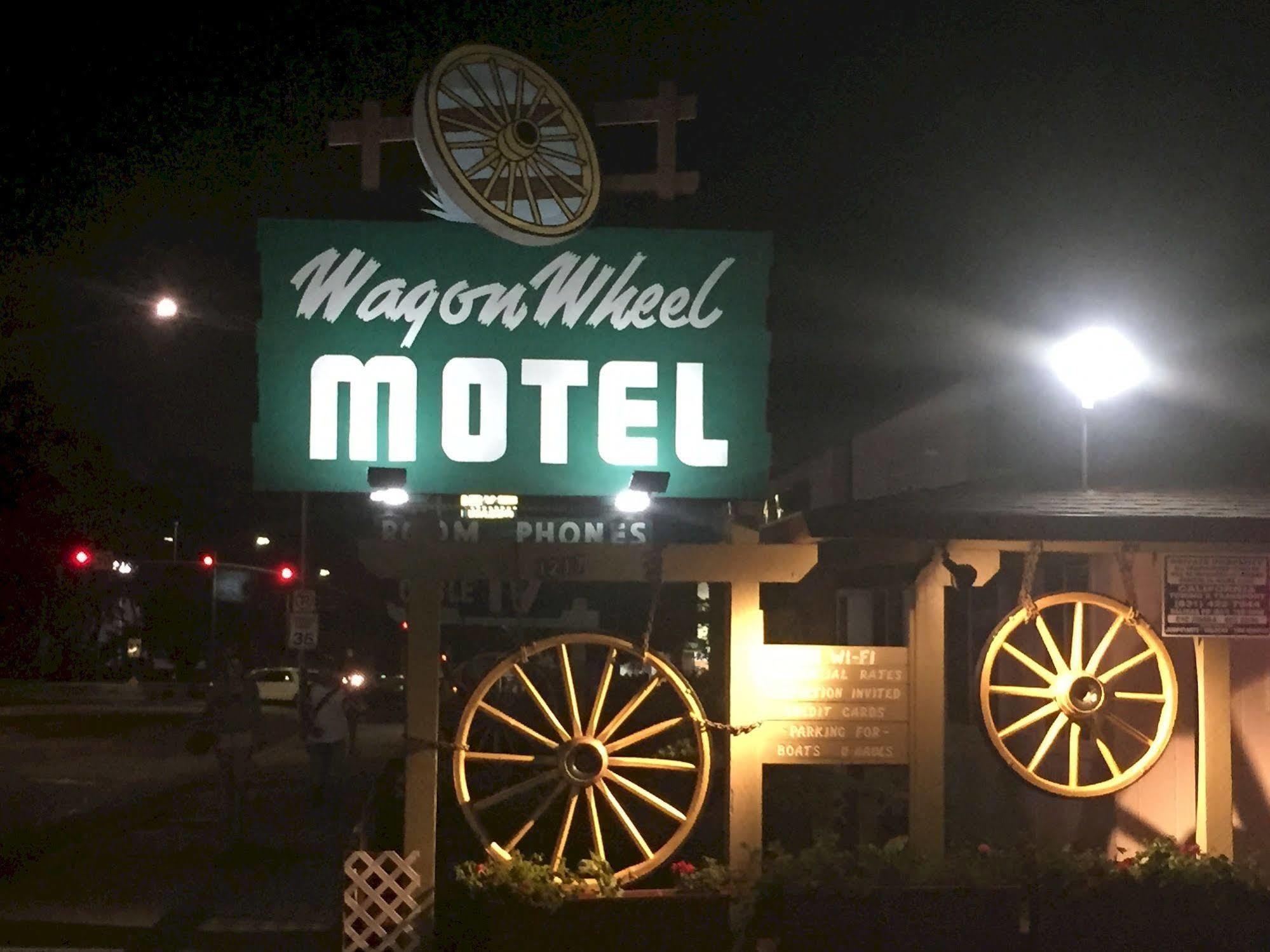 Wagon Wheel Motel Salinas Esterno foto