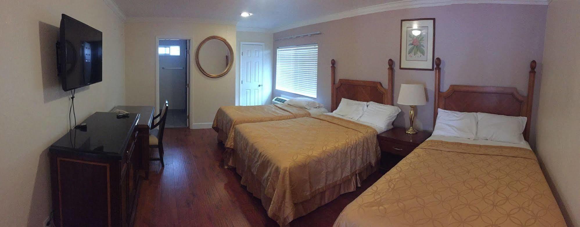 Wagon Wheel Motel Salinas Esterno foto