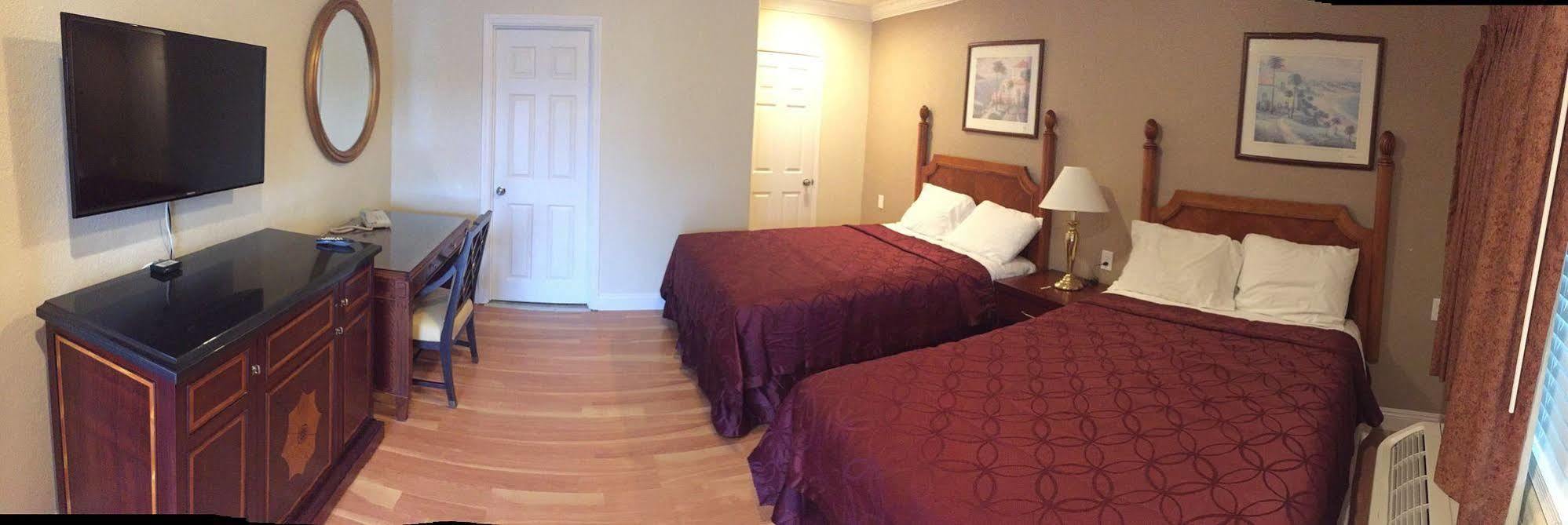 Wagon Wheel Motel Salinas Esterno foto